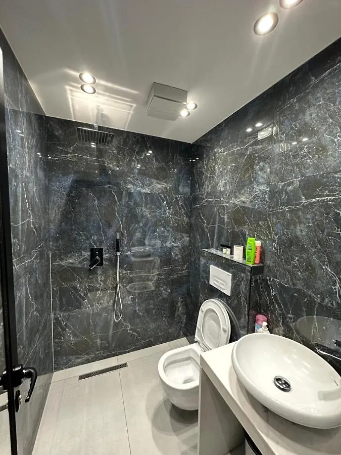 Cozystayapartments By Flow Tirana Albania